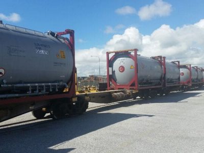 Tank containers for powders and granules 2