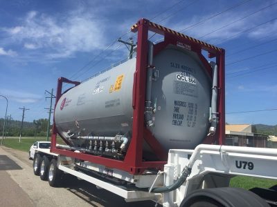 Tank containers for powders and granules 4